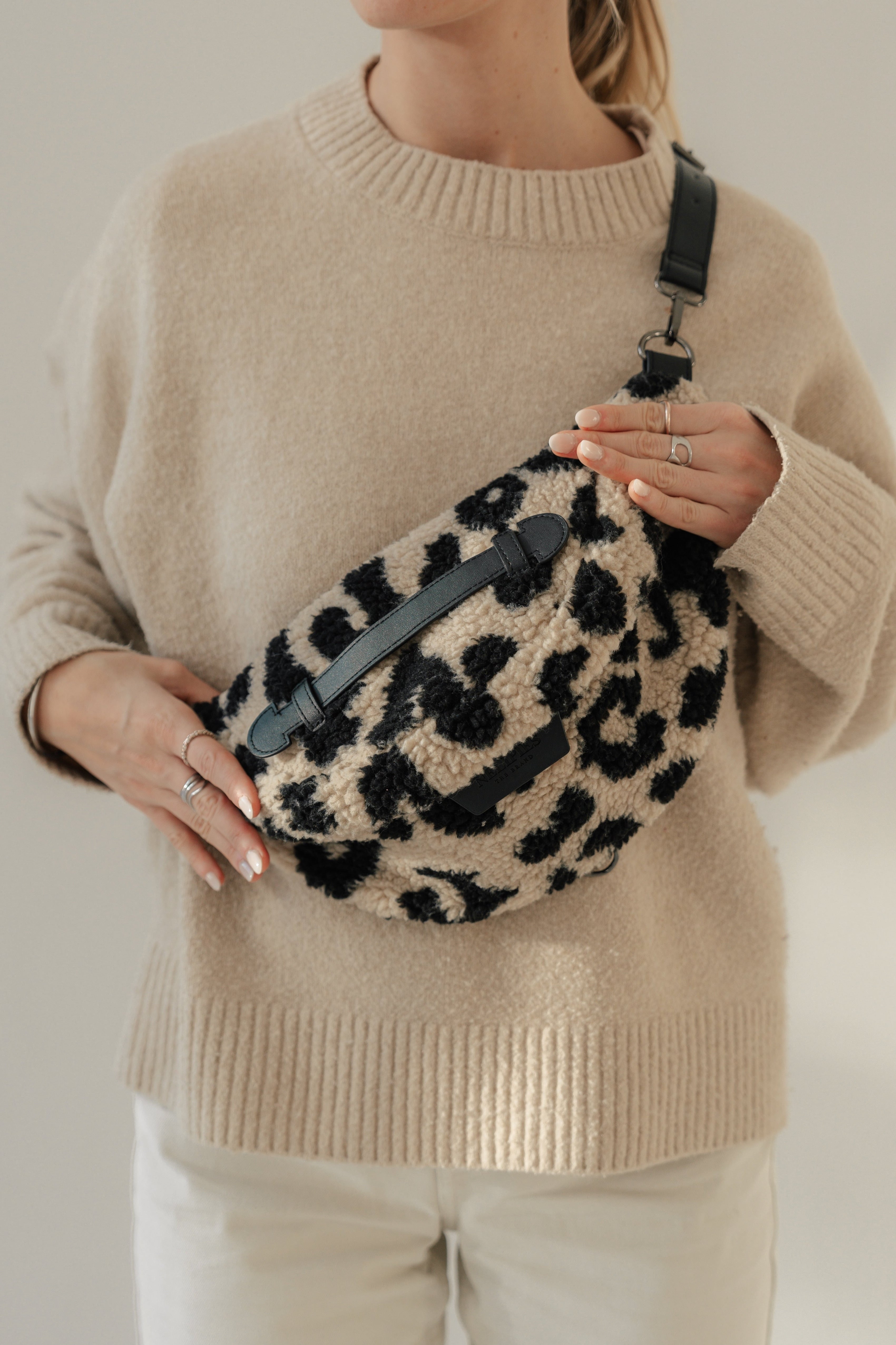 TEDDY BAUCHTASCHE LEO