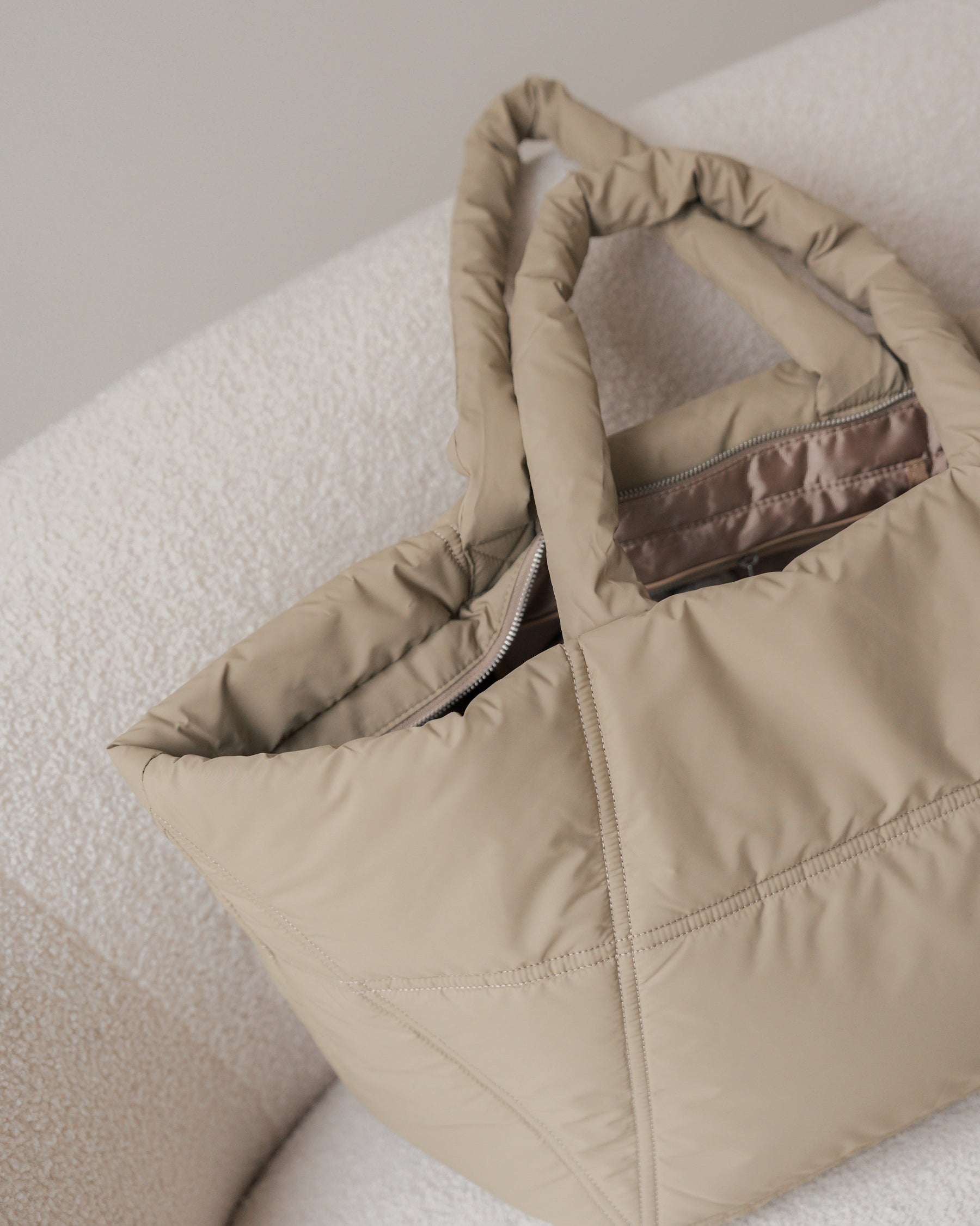 PUFFER BAG