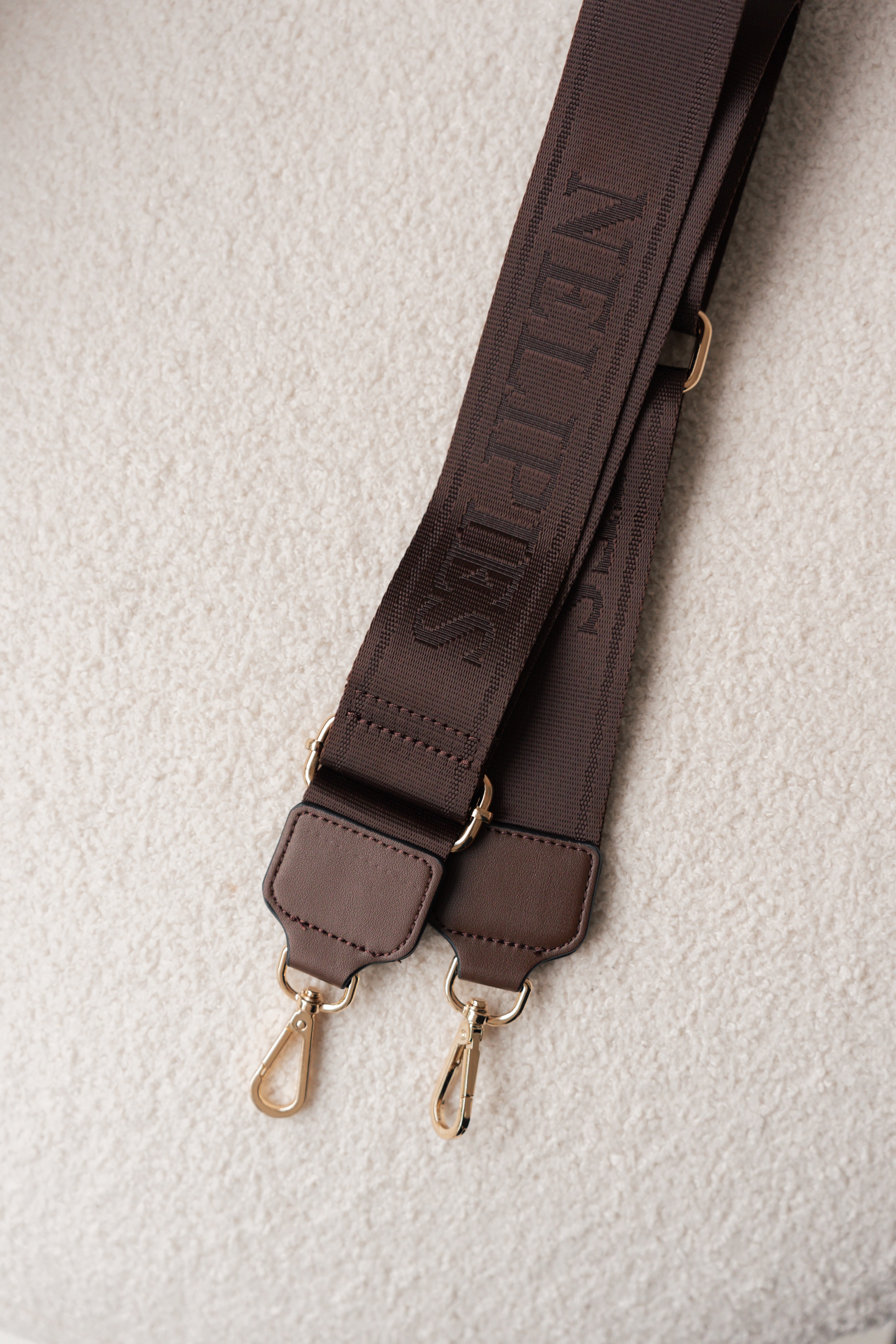 STRAP LOGO ROST