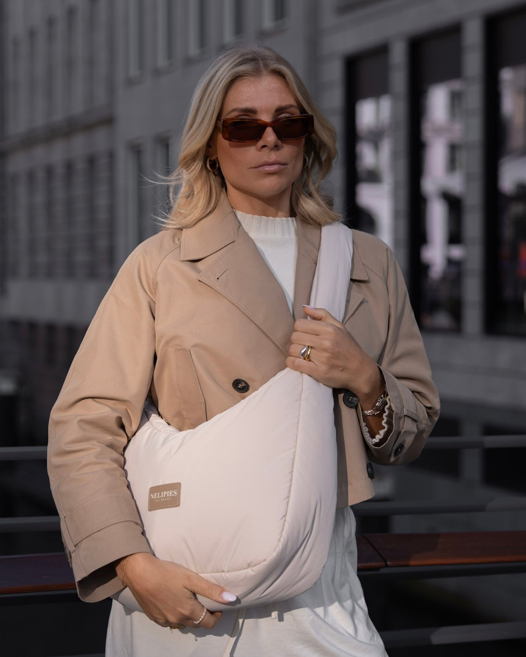 HALFMOON PUFFER BAG