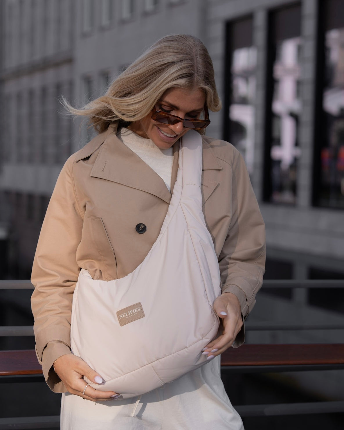 HALFMOON PUFFER BAG
