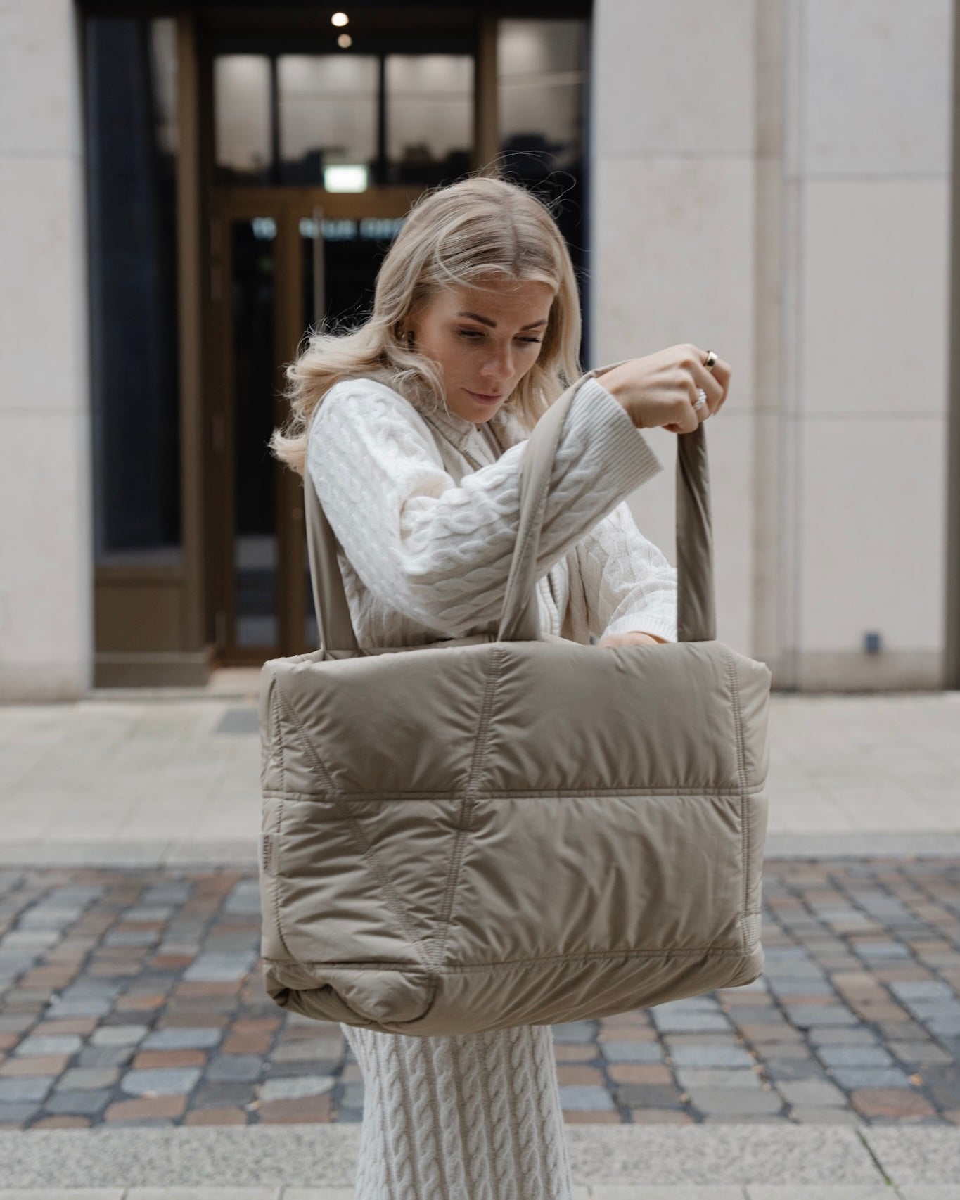 PUFFER BAG