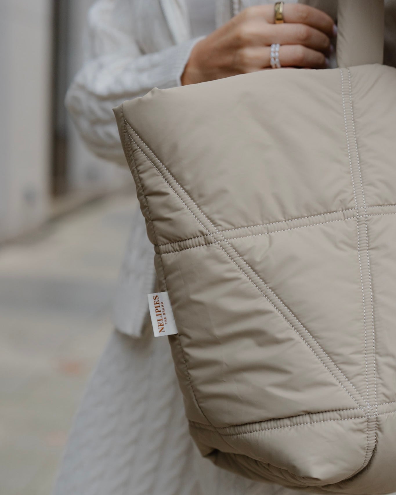 PUFFER BAG