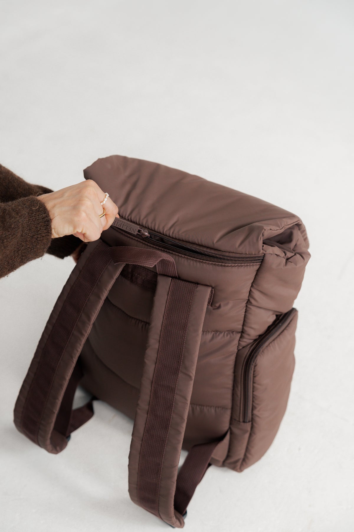 PUFFER BACKPACK BRAUN