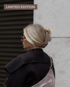 NELIPIES x PARSA BEAUTY TEDDY HAARKLAMMER (MEDIUM)