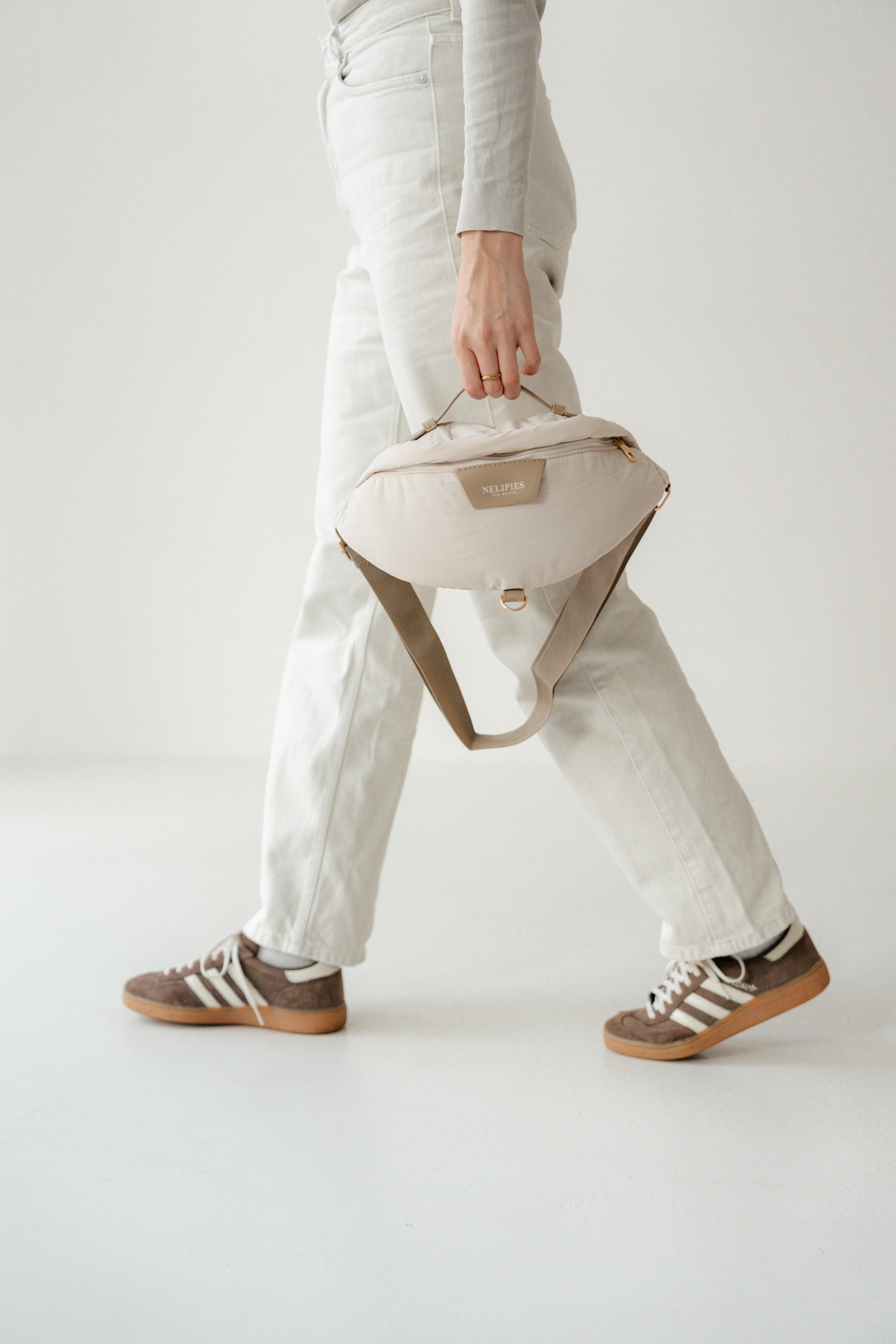 PUFFER BAUCHTASCHE CREME