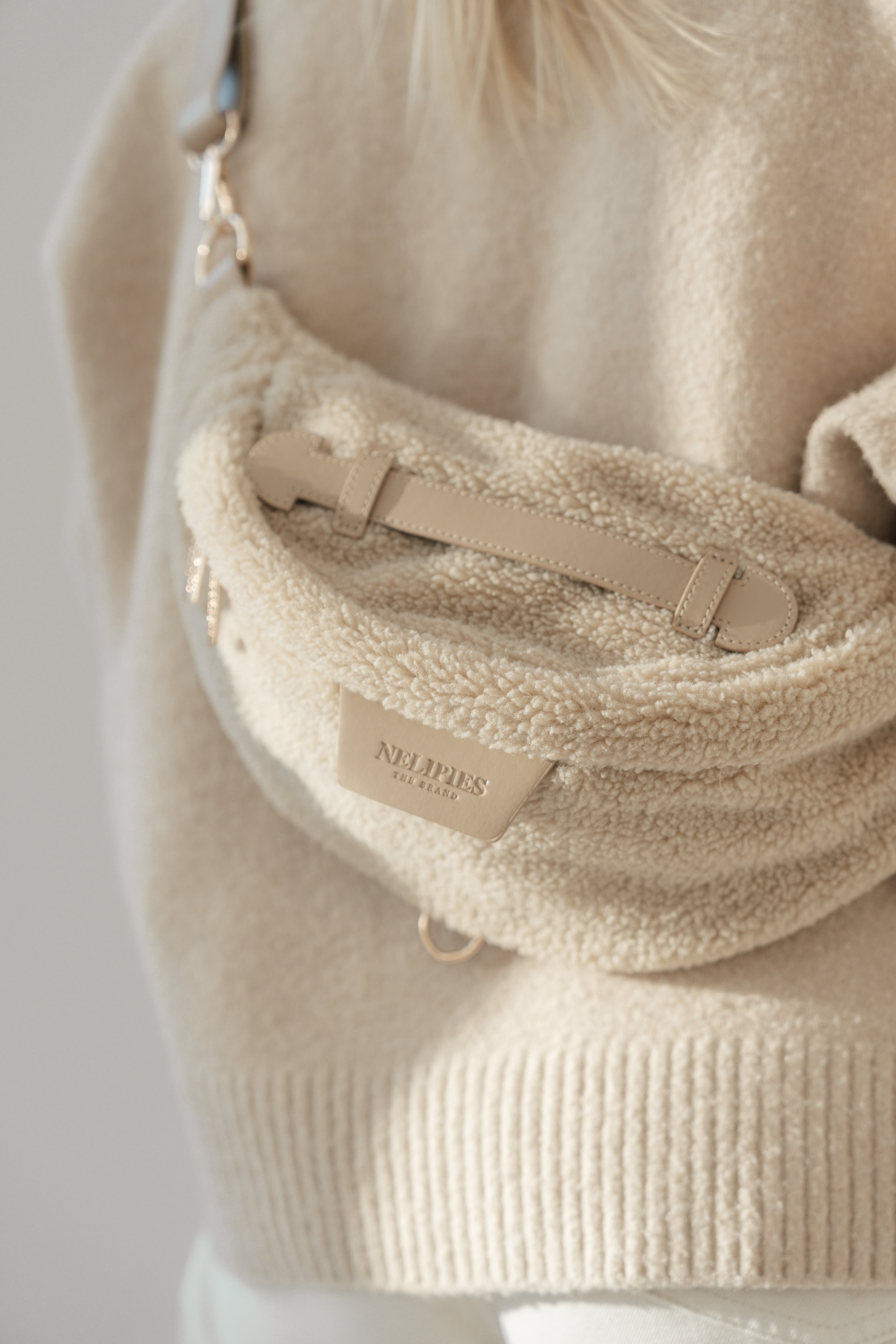 TEDDY BAUCHTASCHE BEIGE