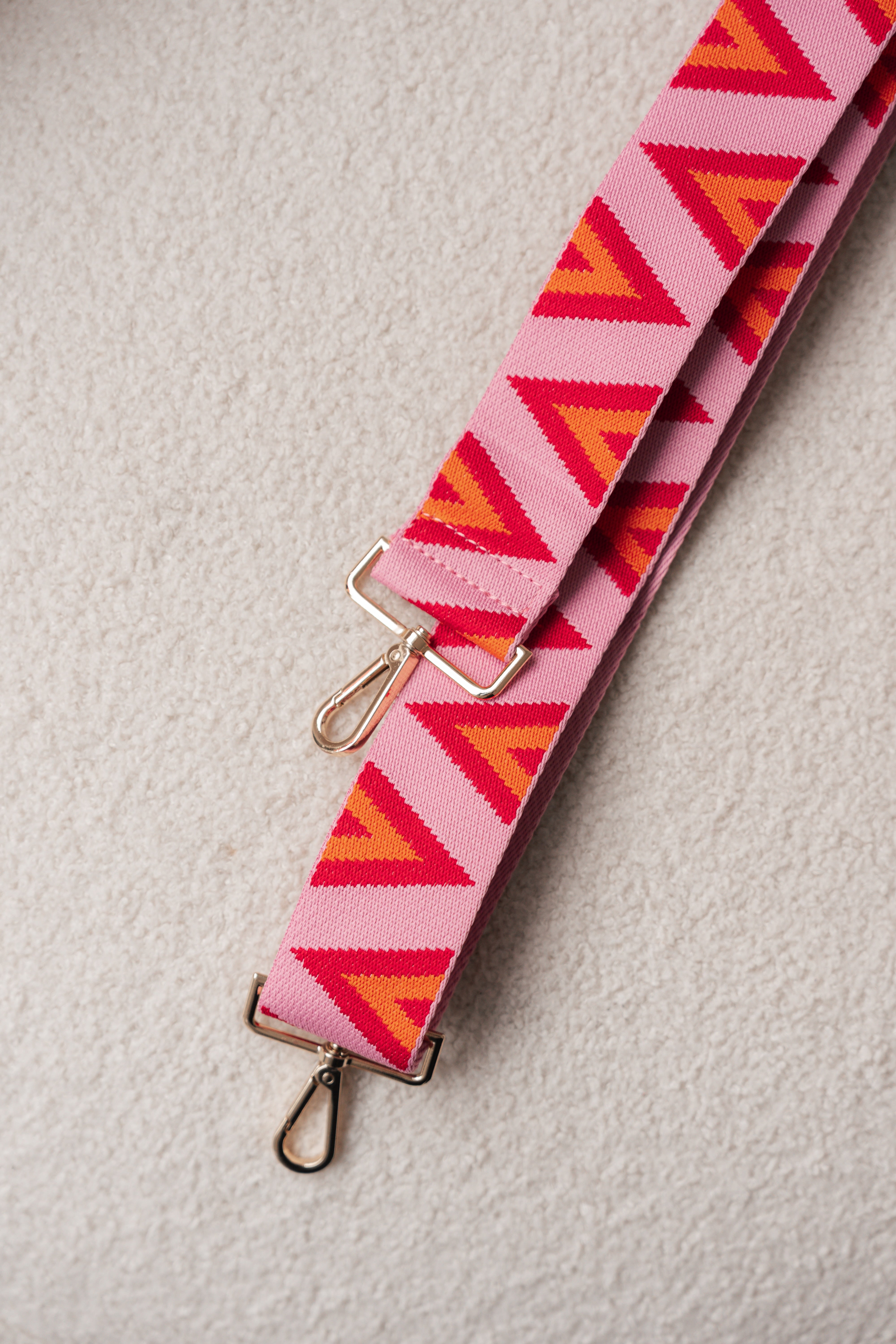 STRAP MUSTER ROT/PINK