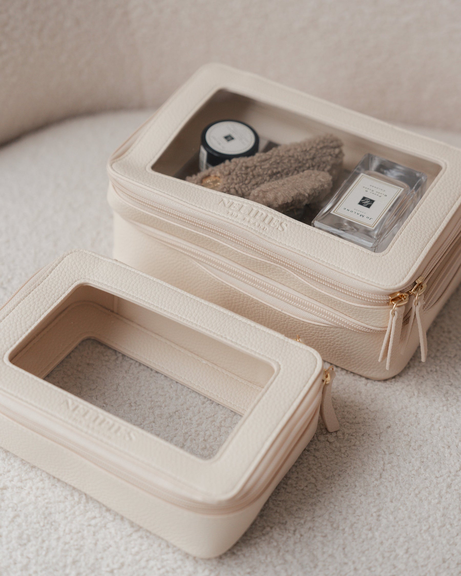 COSMETIC BAG SET