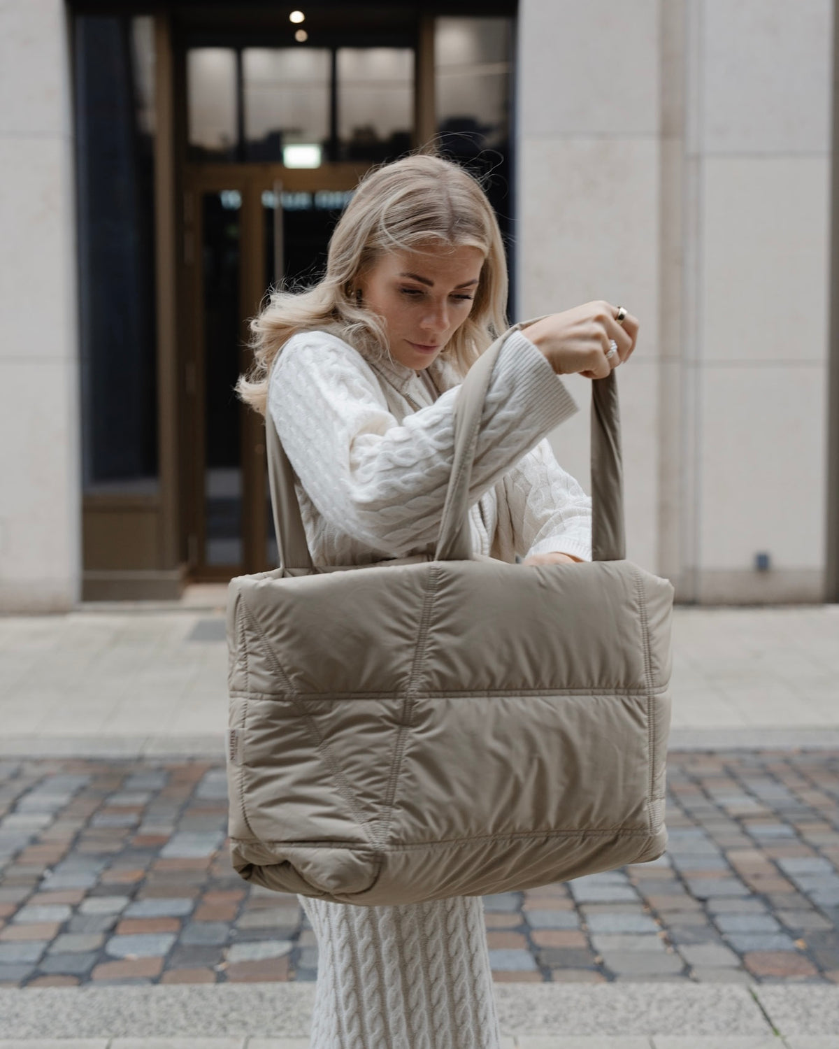 PUFFER BAG